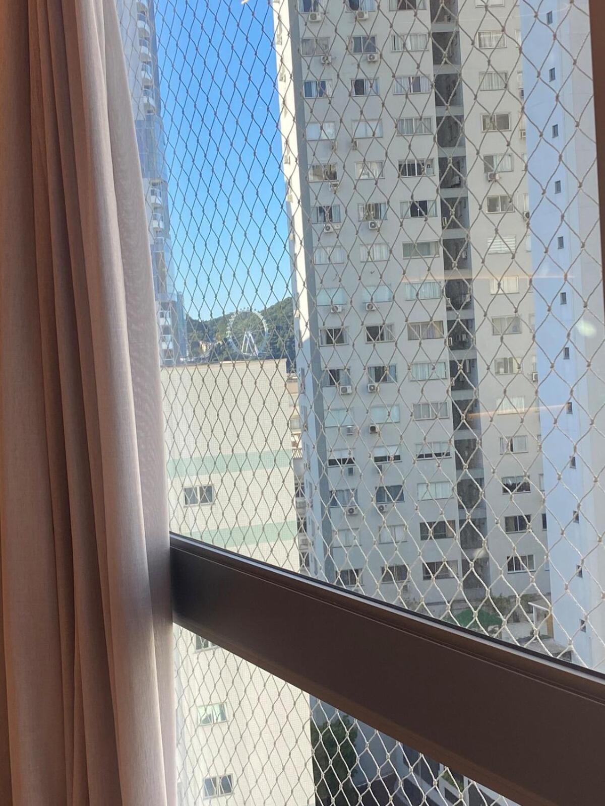 Decorado Vista O Mar E Roda Gigante *